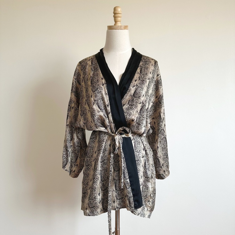 Rare VTG Jacalyn Bennett For Neiman Marcus 100% Silk Robe Animal Print Glam Sexy